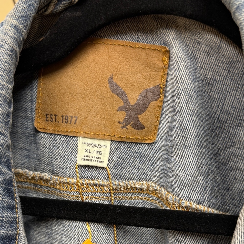 American Eagle Outfitters Light Blue Denim Jacket with Leather Patch - Picture 2 of 3